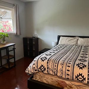 Great Value Peaceful Room In La 哈仙达岗 Exterior photo