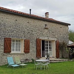 La Maison De Marie Verteuil-sur-Charente Exterior photo