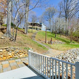 Smith Mountain Lake Getaway With Private Dock! Moneta Exterior photo