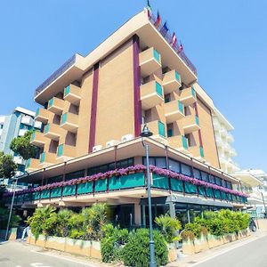 内华达酒店 贝拉里亚-伊贾马里纳 Exterior photo