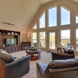 Lakemont Retreat Game Room, Hot Tub, And Mtn Views! Exterior photo