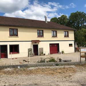 Les 3Crokignols, Maison D'Hote Familiale. Saffloz Exterior photo