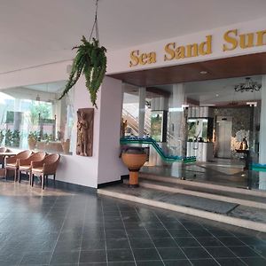 Sea Sand Sun Resort Deluxe Mae Rumphueng Beach Ban Chak Phai Exterior photo