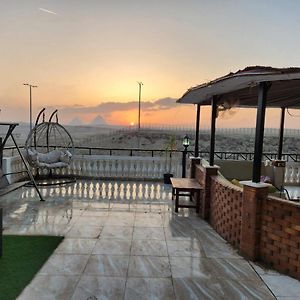 Ezbet Abd el-HamidPrivate Oasis Panoramic Pyramids View Relaxjacuzzi公寓 Exterior photo