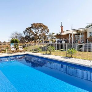 O'Briens Of Clare - Stylish Vineyard Accommodation Exterior photo