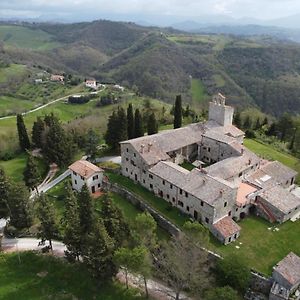 Abbazia Di Vallingegno 古比奥 Exterior photo