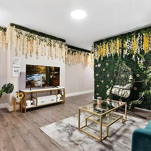 Flowerhouse- Instaworthy 2Br2Ba 费城 Exterior photo