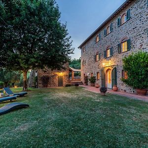 Villa Rapondi, A Stone Farmhouse With Incredible View 卢卡 Exterior photo