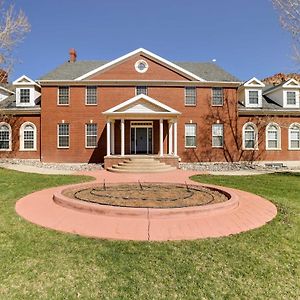 Spacious Hildale House With Large Deck! Exterior photo