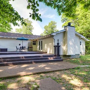 Bright Knoxville Vacation Rental With Large Backyard Exterior photo