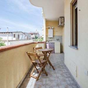 Sestu Lovely Apt W/ Balcony Near Spiaggia Poetto! Exterior photo