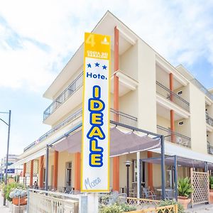 Hotel Ideale Mare 贝拉里亚-伊贾马里纳 Exterior photo