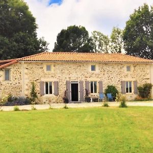 Farm Gite Close To The Lakes Mouzon  Exterior photo