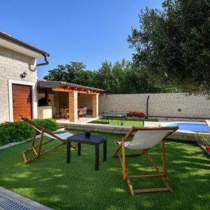 Luxury Villa Foxy Residence With Private Pool, Jacuzzi And Sauna Lisicici Exterior photo