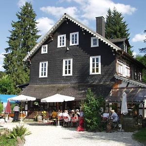 HatzfeldDoppelzimmer / Landhaus Ederlust Heilungsraeume E.V.住宿加早餐旅馆 Exterior photo