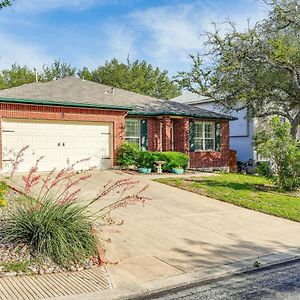 North San Antonio Vacation Rental With Yard And Deck! Exterior photo