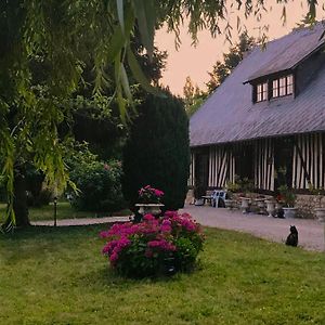 Pont-ÉvêqueLe Clos Saint Hugues别墅 Exterior photo