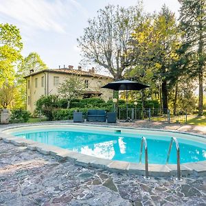 Tuscan Skye - Villa Sofia With Private Swimming Pool And Garden 巴尔加 Exterior photo