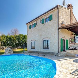 Nice Home In Vizinada With Kitchen Exterior photo