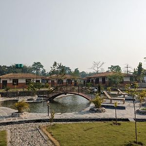 Kawasoti Green Chwadi Nature Retreat酒店 Exterior photo