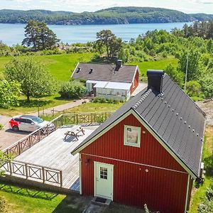 Amazing Home In Brastad With House Sea View Exterior photo