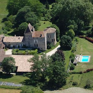 Chateau Barayre - Beautiful 12Th Century Castle With Pool And Large Garden Laussou Exterior photo
