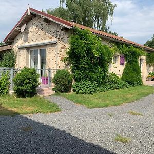 Gite Les Buis Bussière-Portevine Exterior photo