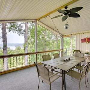 Bright Byrdstown Home With Views Of Dale Hollow Lake Frogue Exterior photo