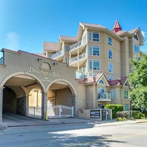 Downtown Kelowna 2 Bdrm 2 Bath Waterfront Condo Exterior photo