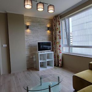 Luksozen Apartament S Dve Spalni 布尔加斯 Exterior photo