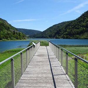 Charmant T3 A 5Mn A Pieds Du Lac De 楠蒂阿 Exterior photo