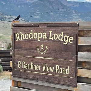 Rhodopa Lodge At Yellowstone 加德纳 Exterior photo