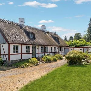 3 Bedroom Awesome Home In Bog By Bogø By Exterior photo