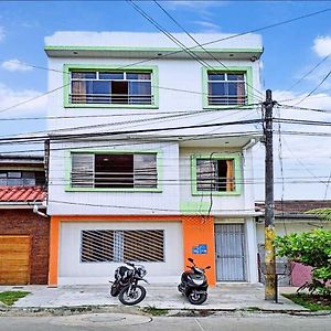 302 Rv Apartments Iquitos-Apartamento Familiar Con Terraza Exterior photo