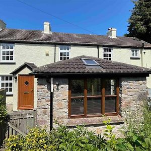 Charming Chepstow Home Exterior photo