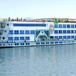 Sofia Nile Cruise Luxor To Aswan酒店 Exterior photo