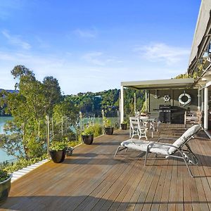 Kaioruru View - Diamond Harbour Holiday Home Exterior photo