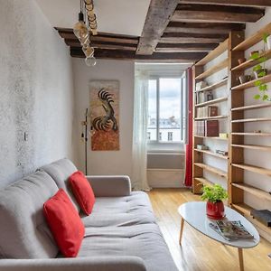 Chic Apartment In The Heart Of Paris 丰特奈·索斯·博伊斯 Exterior photo