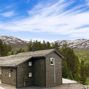 Cozy Home In Nordfjordeid With Wifi Exterior photo
