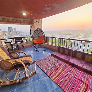 Hotel Appartment Alexandria Sea View 3 Bedrooms 2 Toilets Wifi 5Th Floor Bellevue Village Agami Families Are Preferred Available All Year Days & 1 Ac Exterior photo