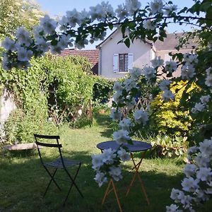 Le Jardin Renard-Clos Sur Loir Cottage In The Loir & Loire Valleys La Chapelle-aux-Choux Exterior photo