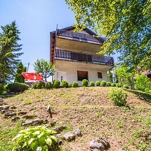 Gorgeous Home In Duga Resa With Kitchen Exterior photo