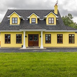 Yellow House 韦斯特波特 Exterior photo