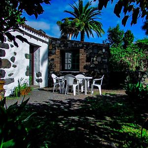 下布雷尼亚 La Bodega Casa Rural Con Piscina Y Jardines旅馆 Exterior photo