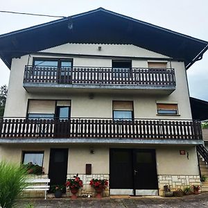 Homestay Zajec 格罗素普捷 Exterior photo