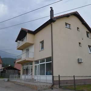 Apartmani Previja 贝拉内 Exterior photo