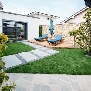 拉迪亚Backyard Jacuzzi House别墅 Exterior photo