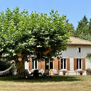 波讷地区圣朱利安 La Ferme Du Miouat酒店 Exterior photo