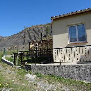 Gite Des Amandiers T3 Alpes De Haute Provence La Robine-Sur-Galabre Exterior photo