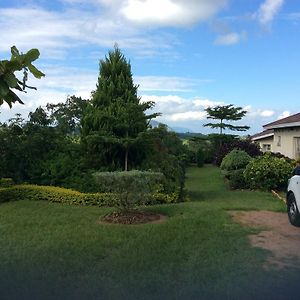 Palm Valley Lodge Chigumula Exterior photo